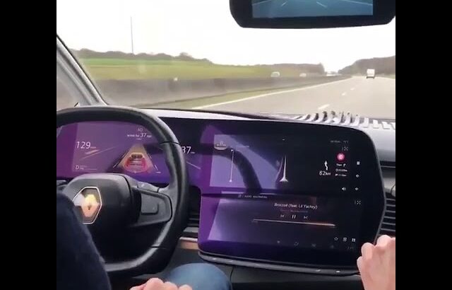 ルノー自動運転試乗