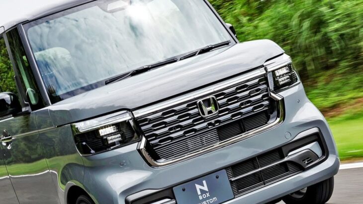 300万以上も!? ホンダ「N-BOX「最高額」仕様」とは?? 大胆なスタイルと 2 トーンのカラーの組み合わせで、非常に「オシャ」に! 豪華な「軽」小さな高級車とは