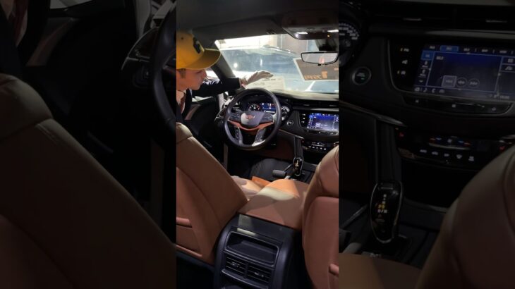 #アメ車 #キャデラック #キャデラックxt5 #cadillac #cadillacxt5 #suv #関西