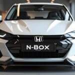 “2025 ホンダ N-BOX: 革新と快適性を極めた軽自動車”