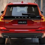 🚗 2025年版ボルボXC60がついに登場！このSUVが未来を変える！？