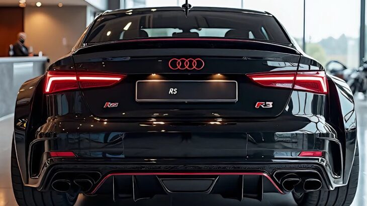 2025年型Audi RS3がついに登場！この性能…もはやスーパーカー超え!?