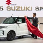 2025年スズキ・スペーシア徹底レビュー！驚きの実用性と最新機能とは？【JDM Auto Zone】