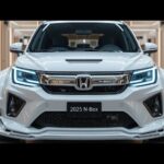🚗【衝撃】2025年新型ホンダN-BOXがついに登場！フルモデルチェンジの全貌を公開！