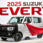 【新型2025】スズキ・エブリイが完全進化！軽バンの常識を覆す快適性と実用性とは？