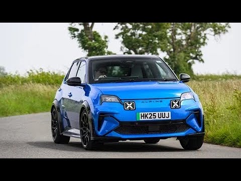 New 2025 Alpine A290 Review: Is This the Electric Hot Hatch America’s Been Waiting For?