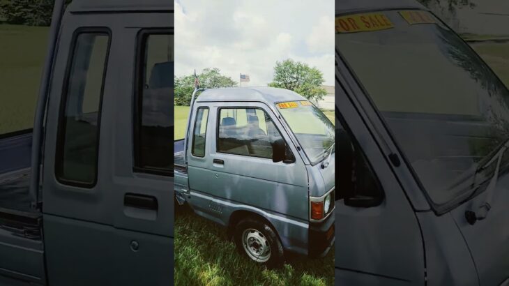1989 Daihatsu Hijet Jumbo 4×4, only 6,850 miles. Sam 937-510-8059
