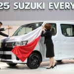 2025年新型スズキ・エブリイバン徹底レビュー！進化した外装・性能・価格を完全解説！