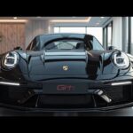 「【2026年最速レビュー】新型ポルシェ911が常識を超えた進化を遂げた…！」