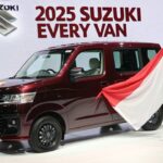 【完全解説】2025年式スズキ・エブリイバンの内外装＆走行性能がスゴすぎる！【JPN Cars】
