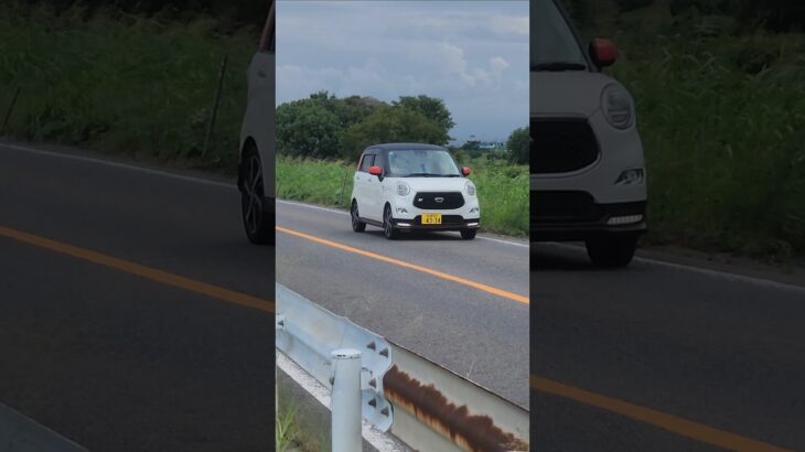 一輛Daihatsu Cast Sport SA II (LA250S)的輕型車駛經光音寺內田橋線。#daihatsucast #daihatsu #ダイハツキャスト #ダイハツ #のりもの