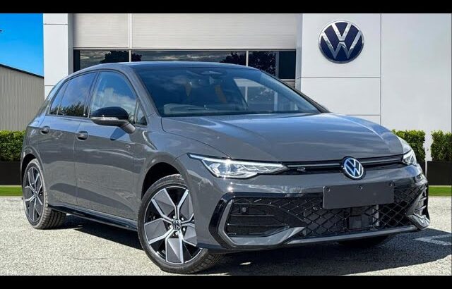 Brand New Volkswagen Golf R-Line 1.5 eTSI 150PS DSG in Urano Grey | Wrexham Volkswagen