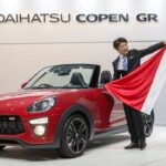 「【新型】2025年ダイハツ コペンGR徹底レビュー！外装・内装・走行性能・価格を詳しく解説」