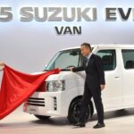🚐 2025年式スズキ・エブリイ徹底レビュー｜都会に最強のコンパクトバン！