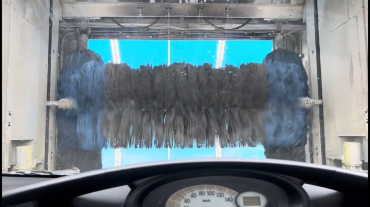 レミルト サーパスでムーブ洗車！エムケー精工　車の中から撮ったバージョン　洗車機